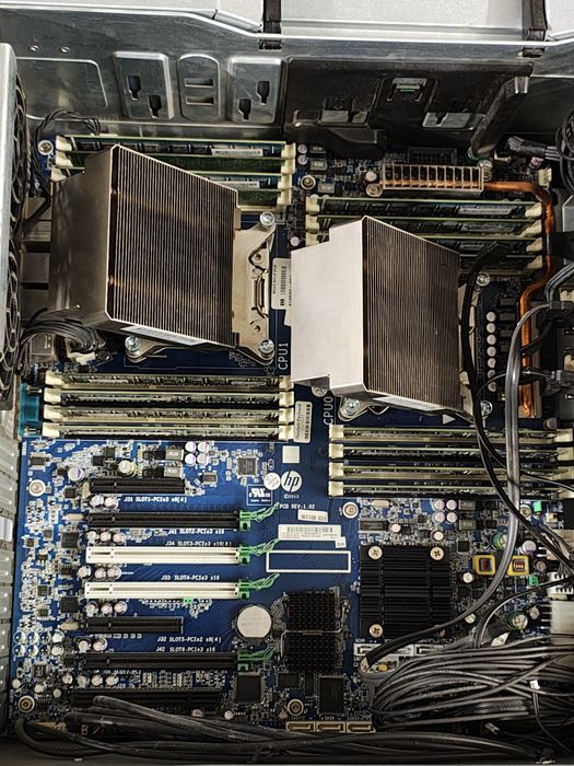 Робоча станція HP Z820 Dual Xeon E5 2640 / 64Gb Ram / БП 1125 Ват