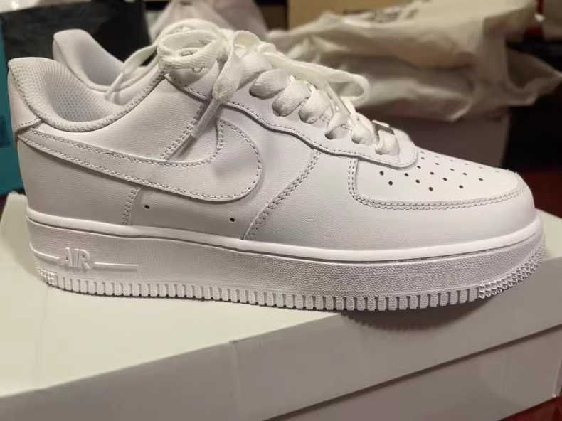 Nike Air Force 1 Low '07 White EU.44--28cm