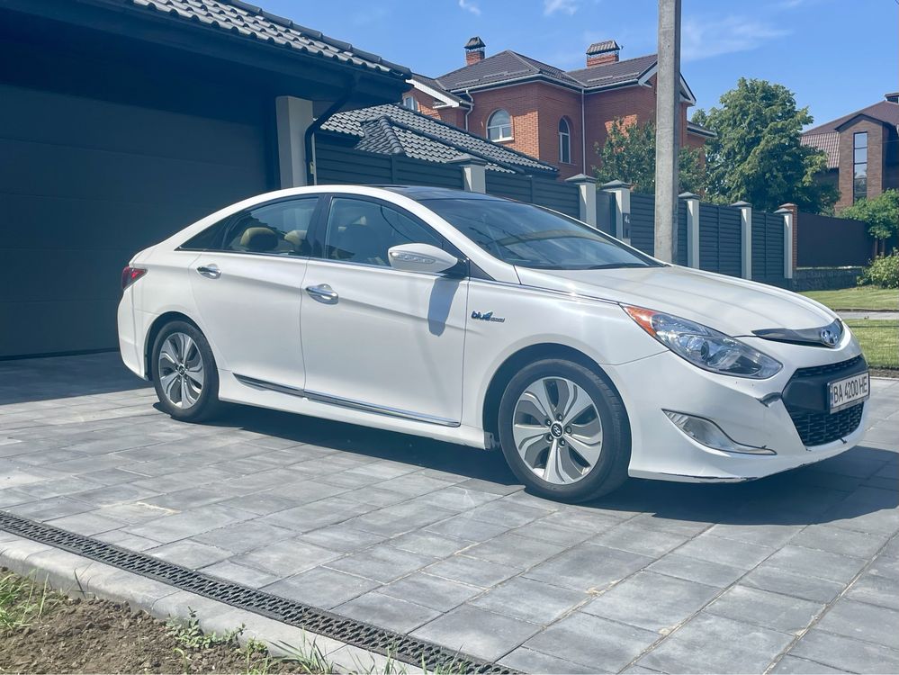 Hyundai Sonata Hybrid