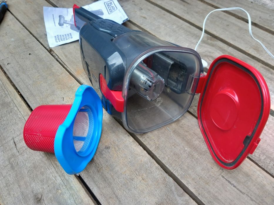 Odkurzacz ręczny Black+Decker BHHV315J dustbuster