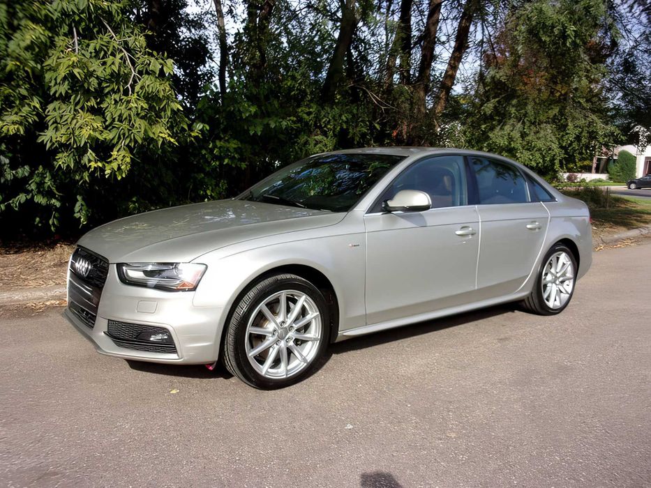 Audi A4      2015