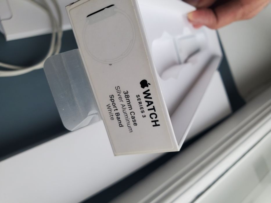 Apple watch series 3 white
