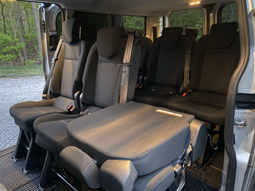 Transport Wynajem busa z kierowcą 9 osobowy Ford Transit Custom 2023