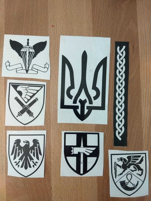 Брендування, реклама на авто, для ЗСУ. Морозостійкі наліпки на вітрини