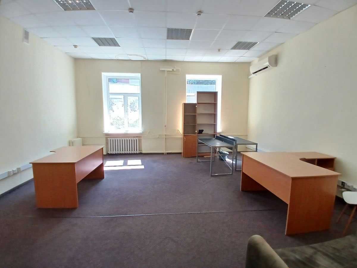 Від власника Окрема будівля 1280 м² Мазепи вул. 10 Метро Арсенальна