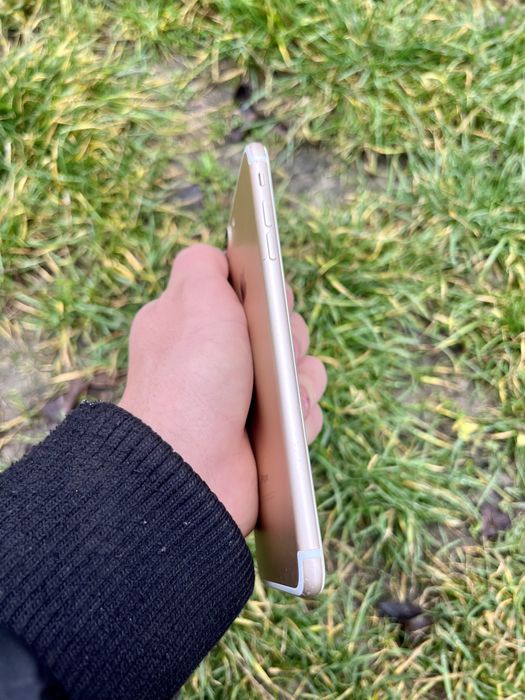 Iphone 7plus (128gb акб 86%) в гарному стані