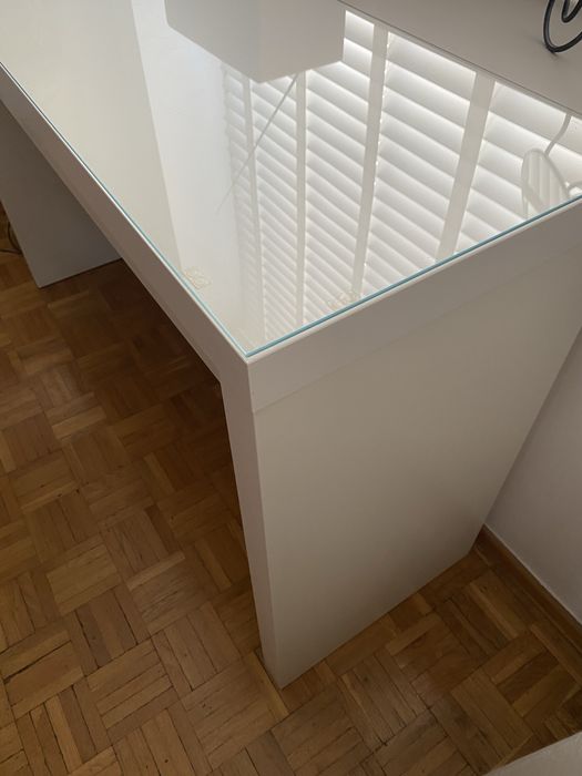 Toaletka Ikea Malm