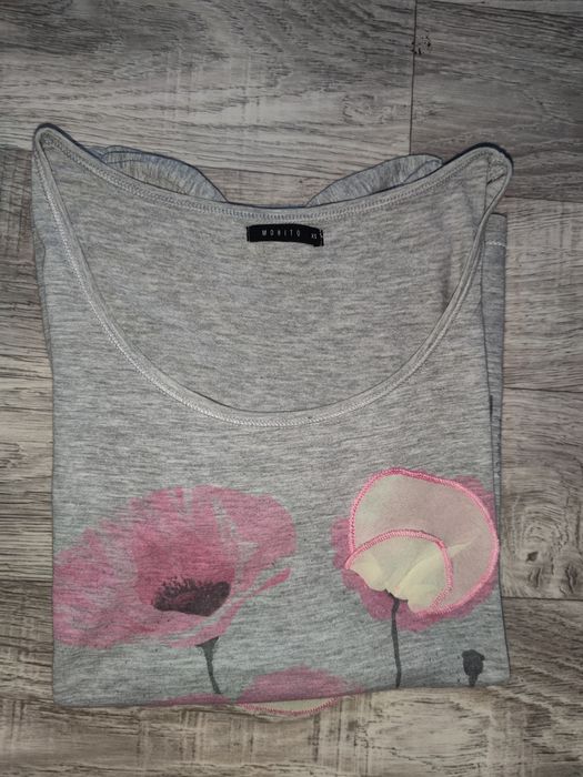 Bluzka t-shirt krótki rękawek kwiaty 3d / Mohito / rozm. 36