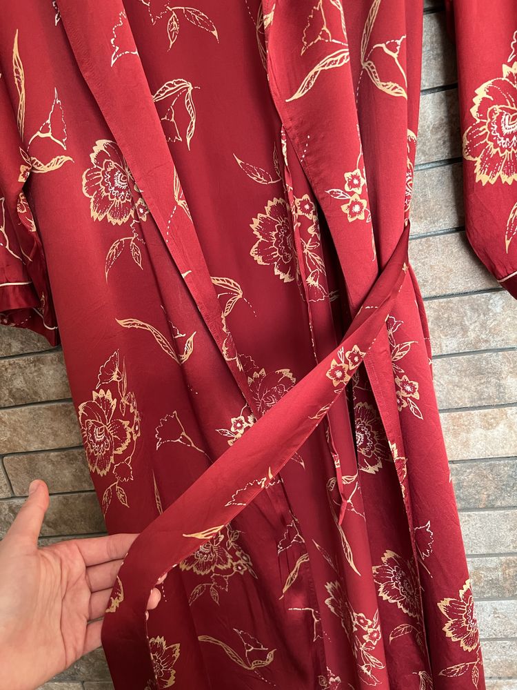 Довгой червоний шовоковий халат для дому inspiration