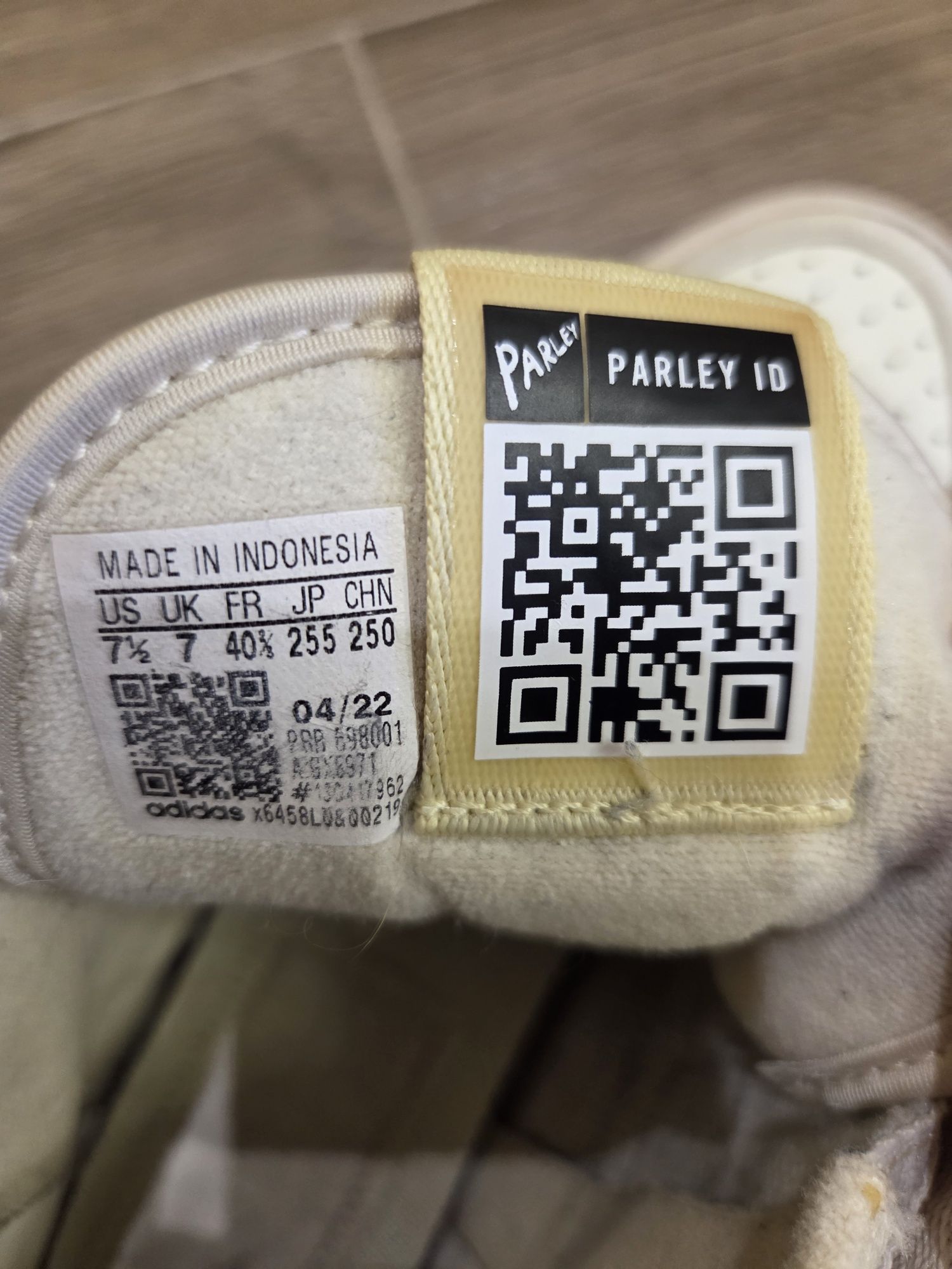 Кеды высокие Adidas Forum Mid Parley