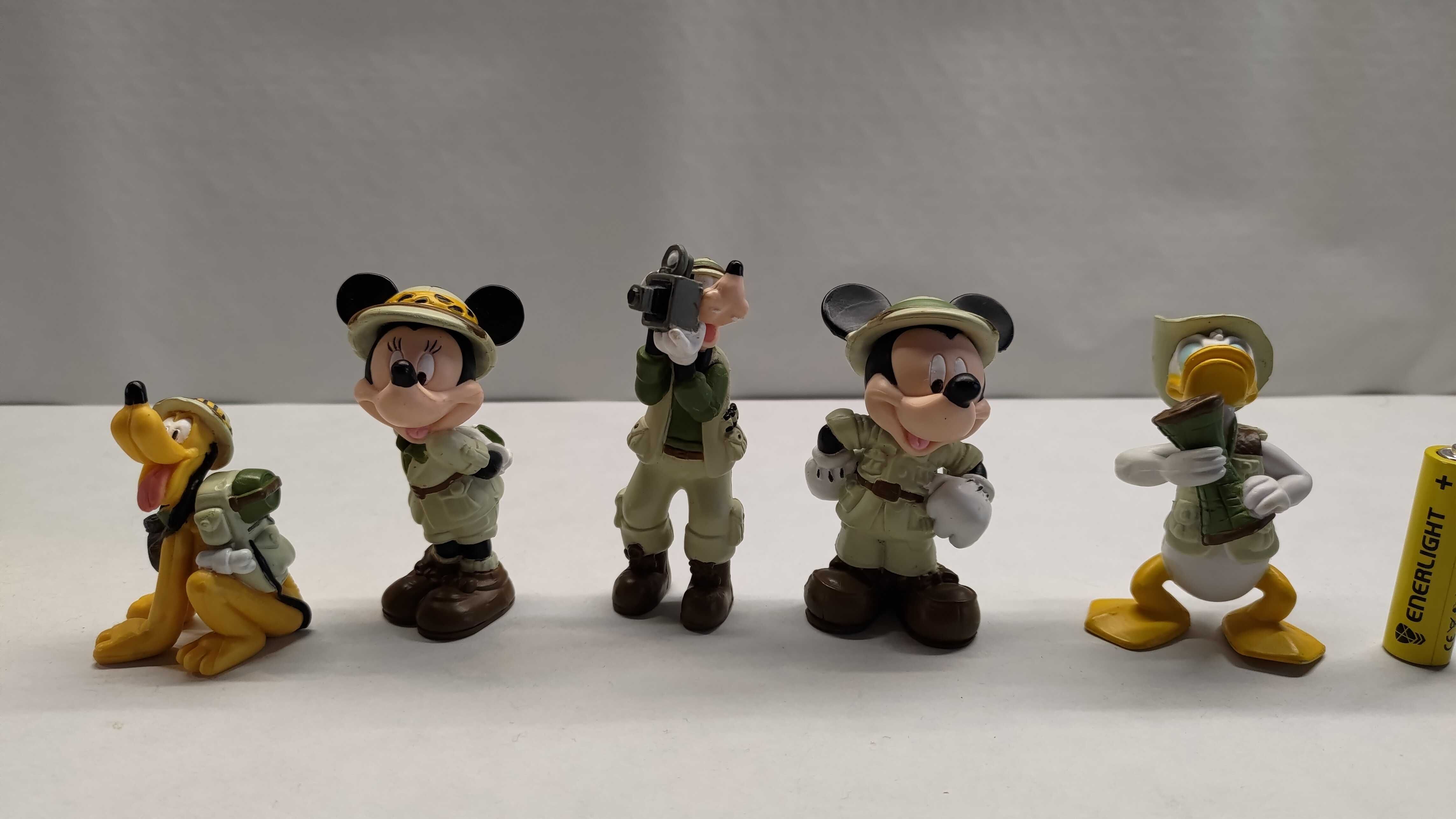 Disney Parks Mickey and Friends On Safari Cake Topper.дисней.сафар 5+1