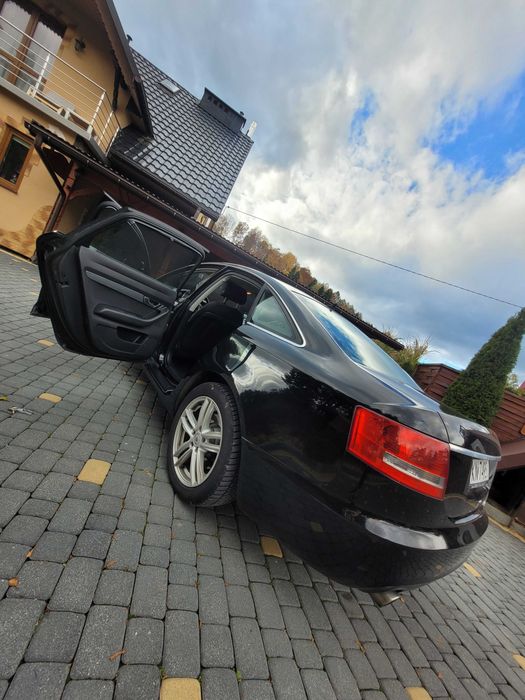 Audi A6 c6 2004  2.4 benzyna