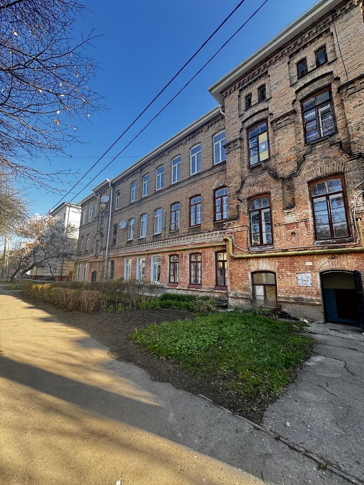 Продаж 1км квартири в центрі міста