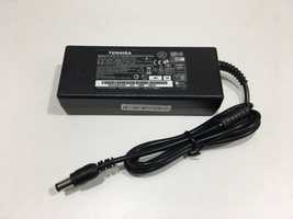 Зарядка ,блок питания для ноутбука Toshiba 15V5A 75W 6.3*3.0mm