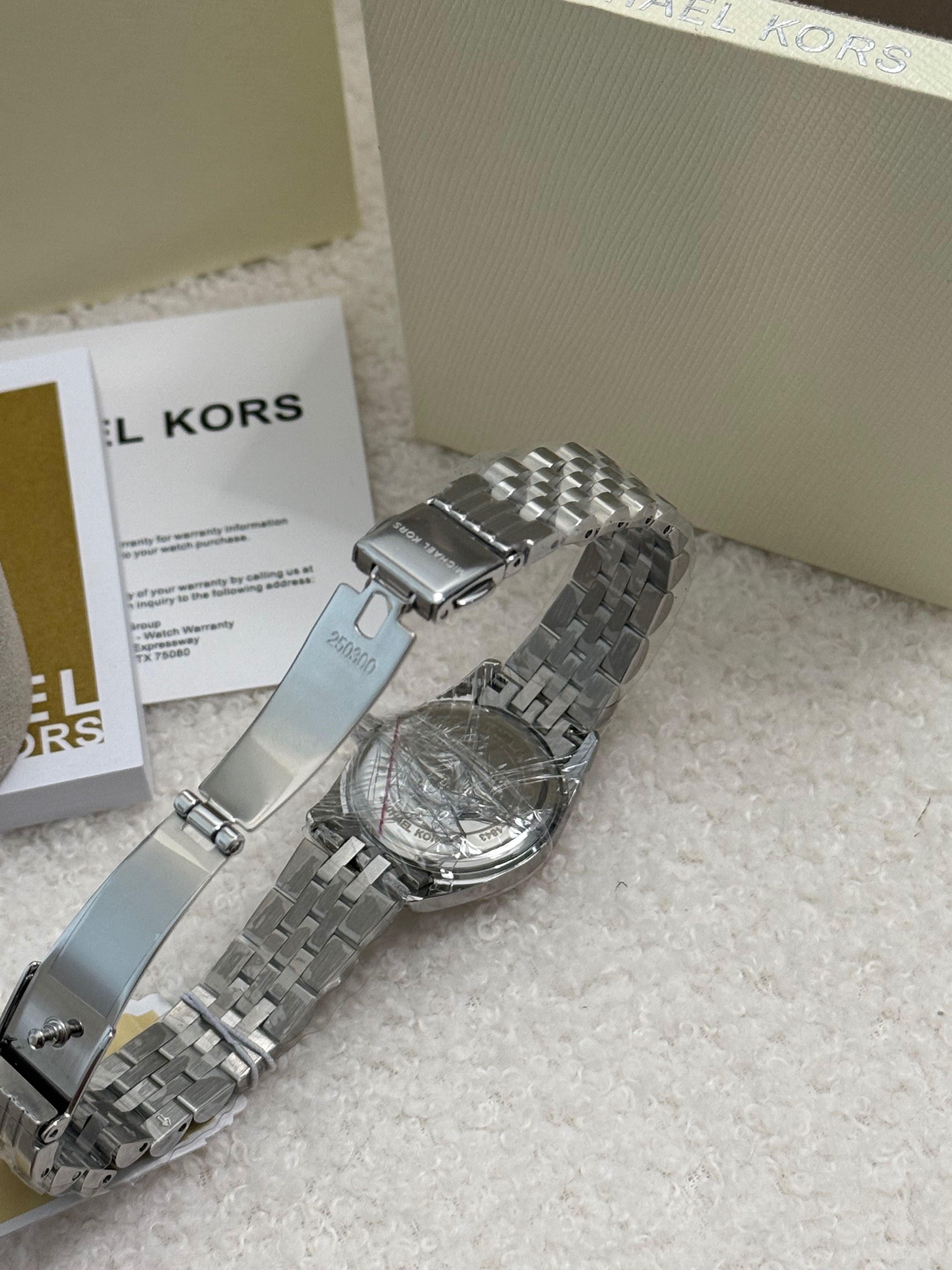 Годинник жіночий срібний Michael Kors MK4843 женские часы