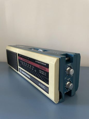 Radio sieciowo-bateryjne AM RP-8330