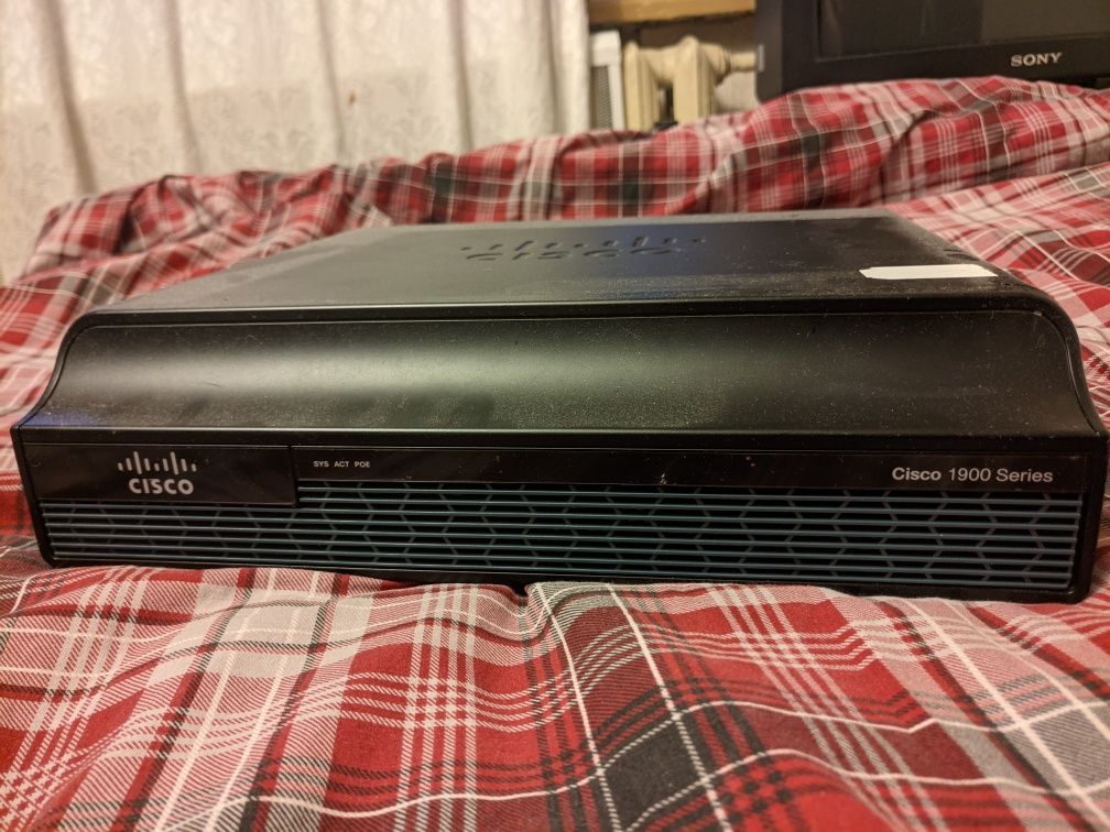 Cisco 1941/K9 V02