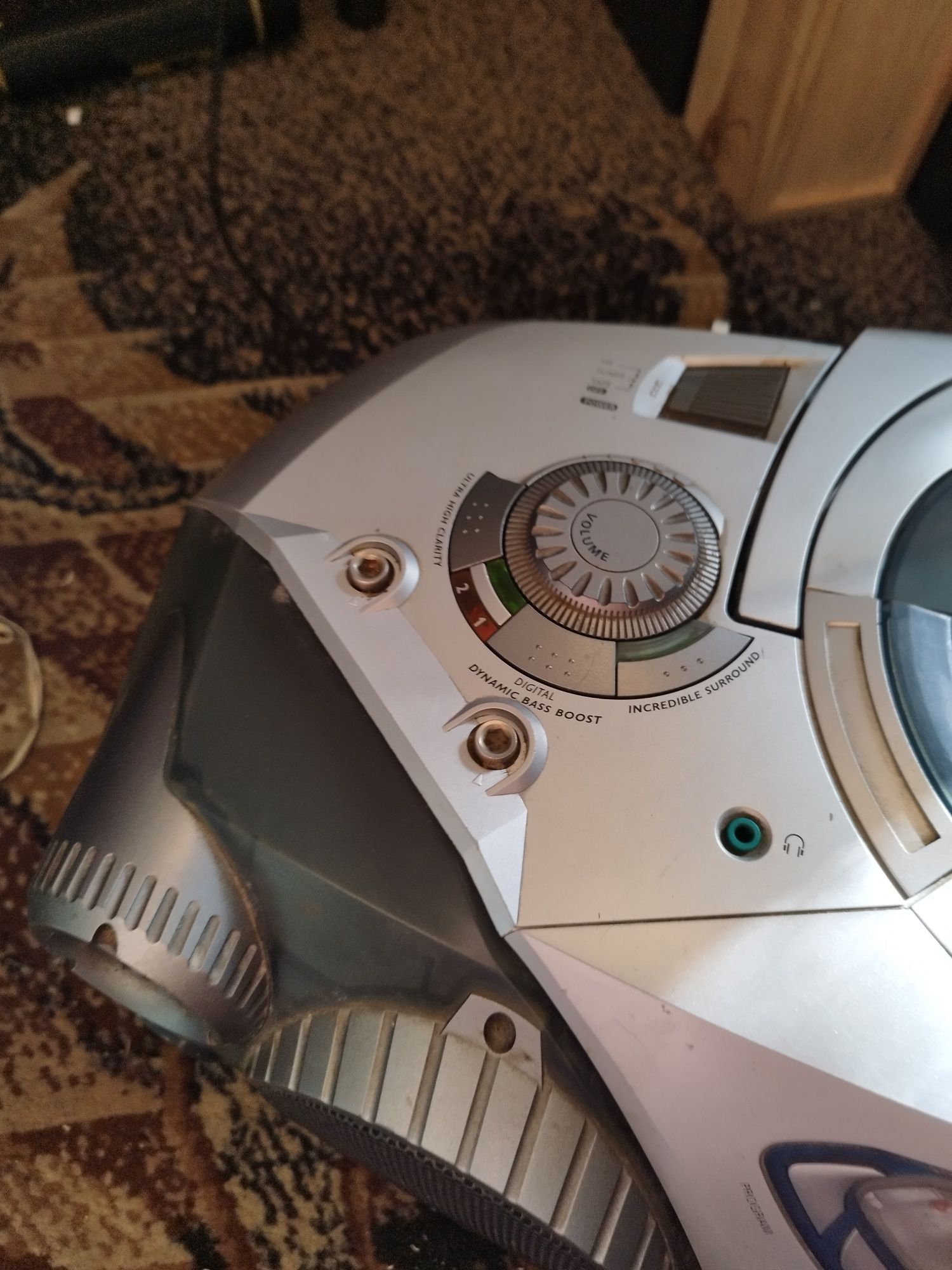 Fajny duży bumbox Philips