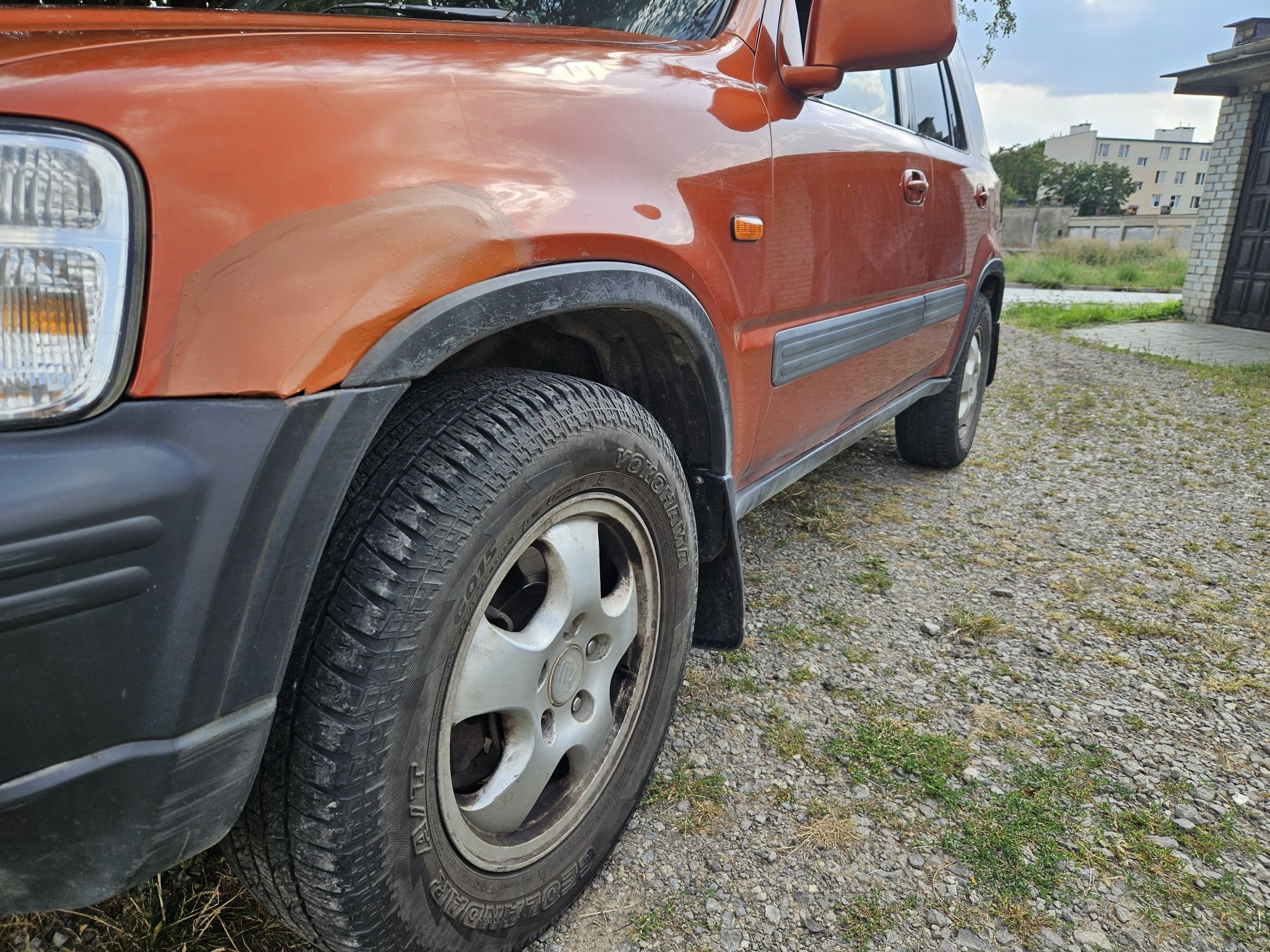 Honda CR-V 2000 рік 2.0 газ бензин 4×4 для військових