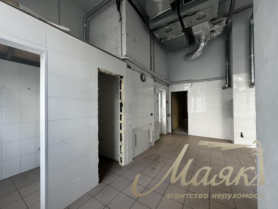 Аренда фасадного помещения Новопечерские Липки Верхогляда Драгомирова