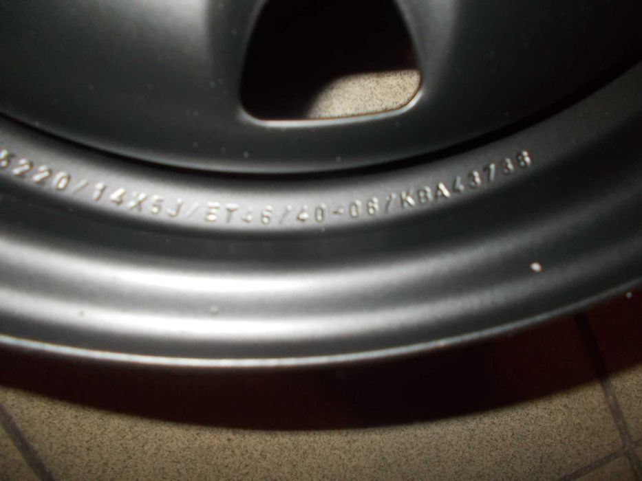 Felgi HYUNDAI GETZ KIA PICANTO SWIFT IV 5Jx14 ET46 4x100 piaskowane