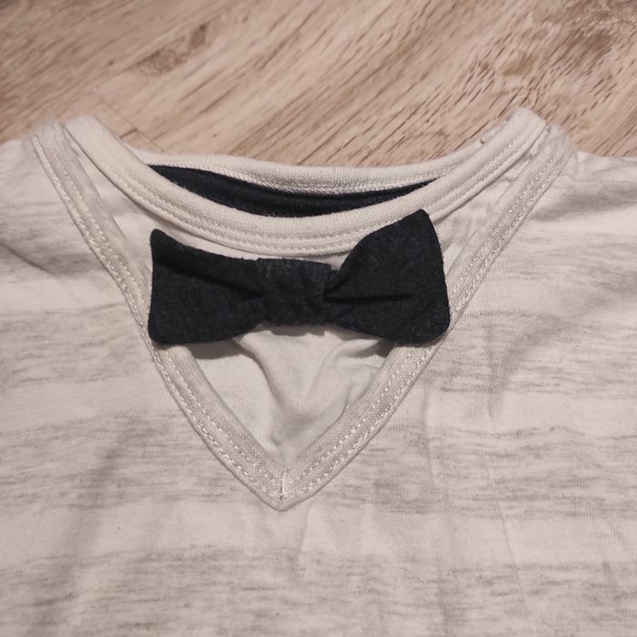 Koszulka z muszką 122 elegancka