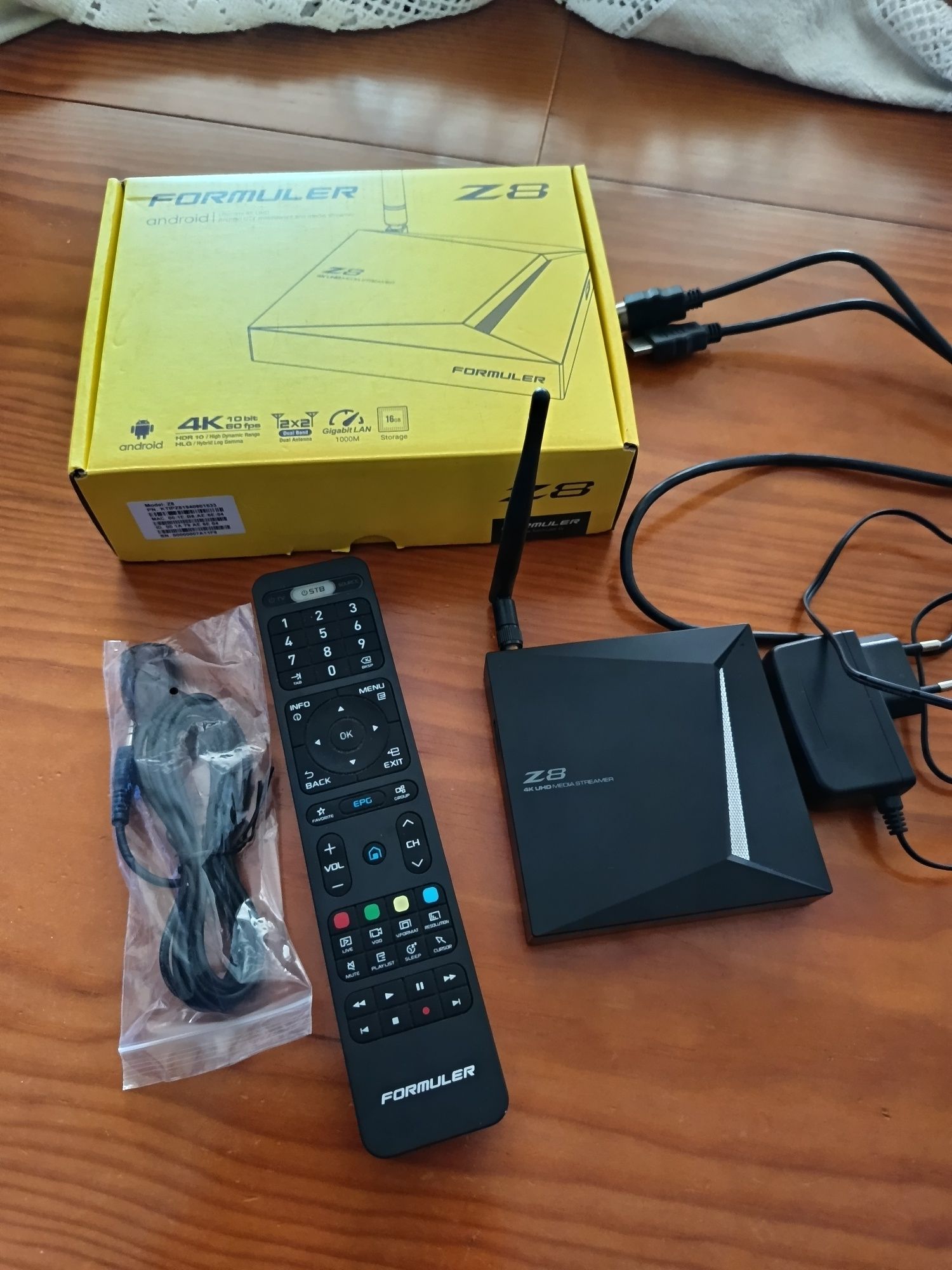 Box Android com três ou quatro utilizações