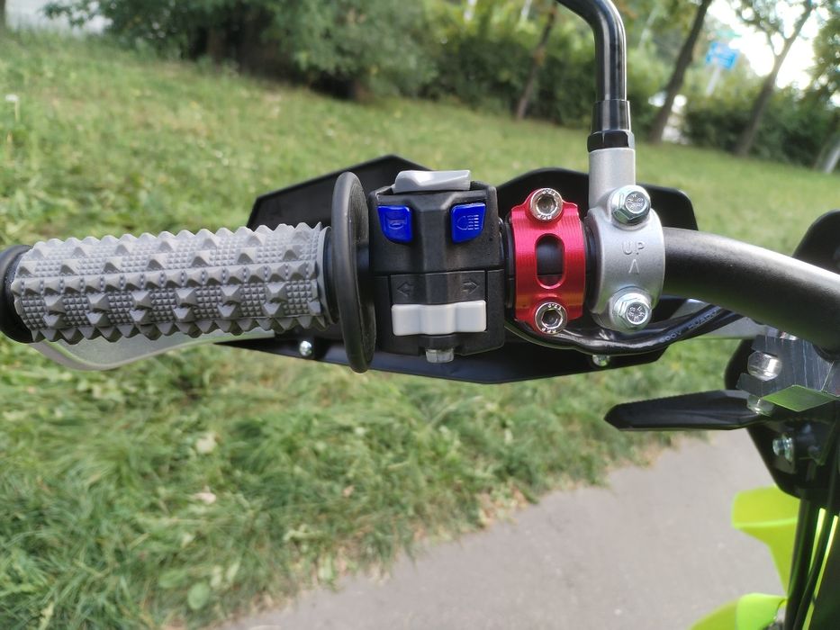 Мотоцикл GEON TRX 300