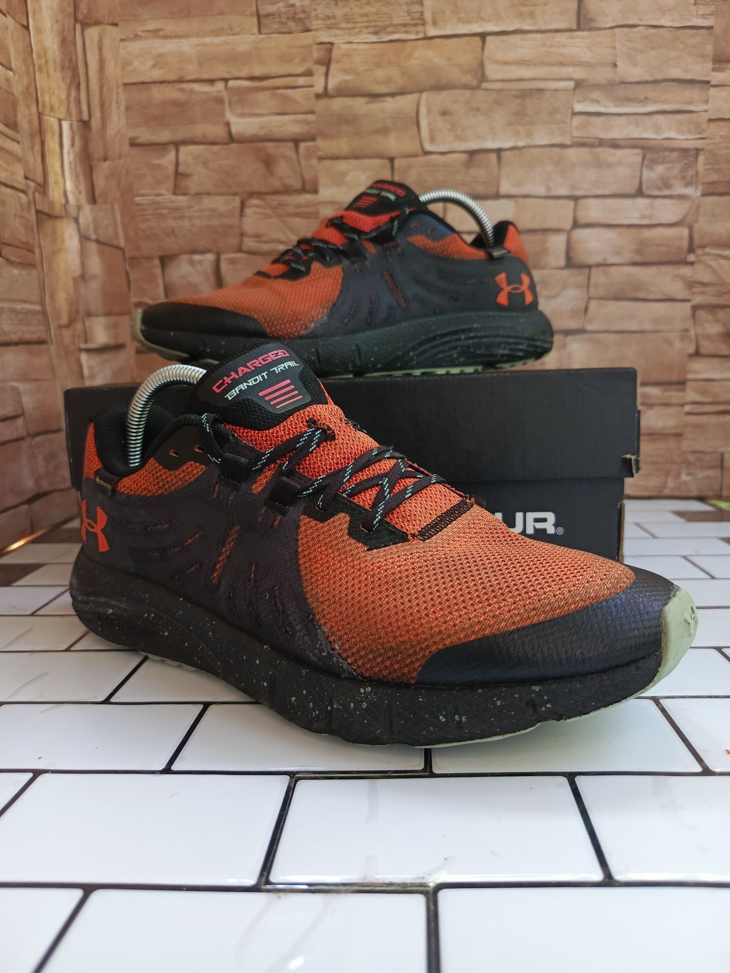 Кросівки Under Armour gore-tex (43р 27.5 см)