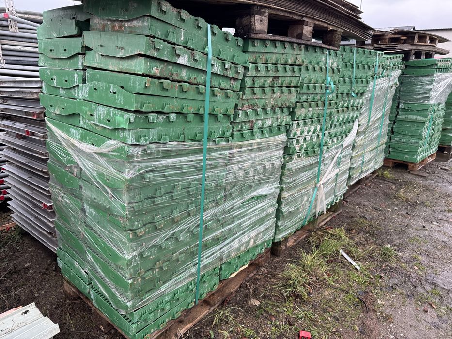 ** RUSZT PLASTIKOWY 60x40 ** ruszta maciorowe, warchlakowe