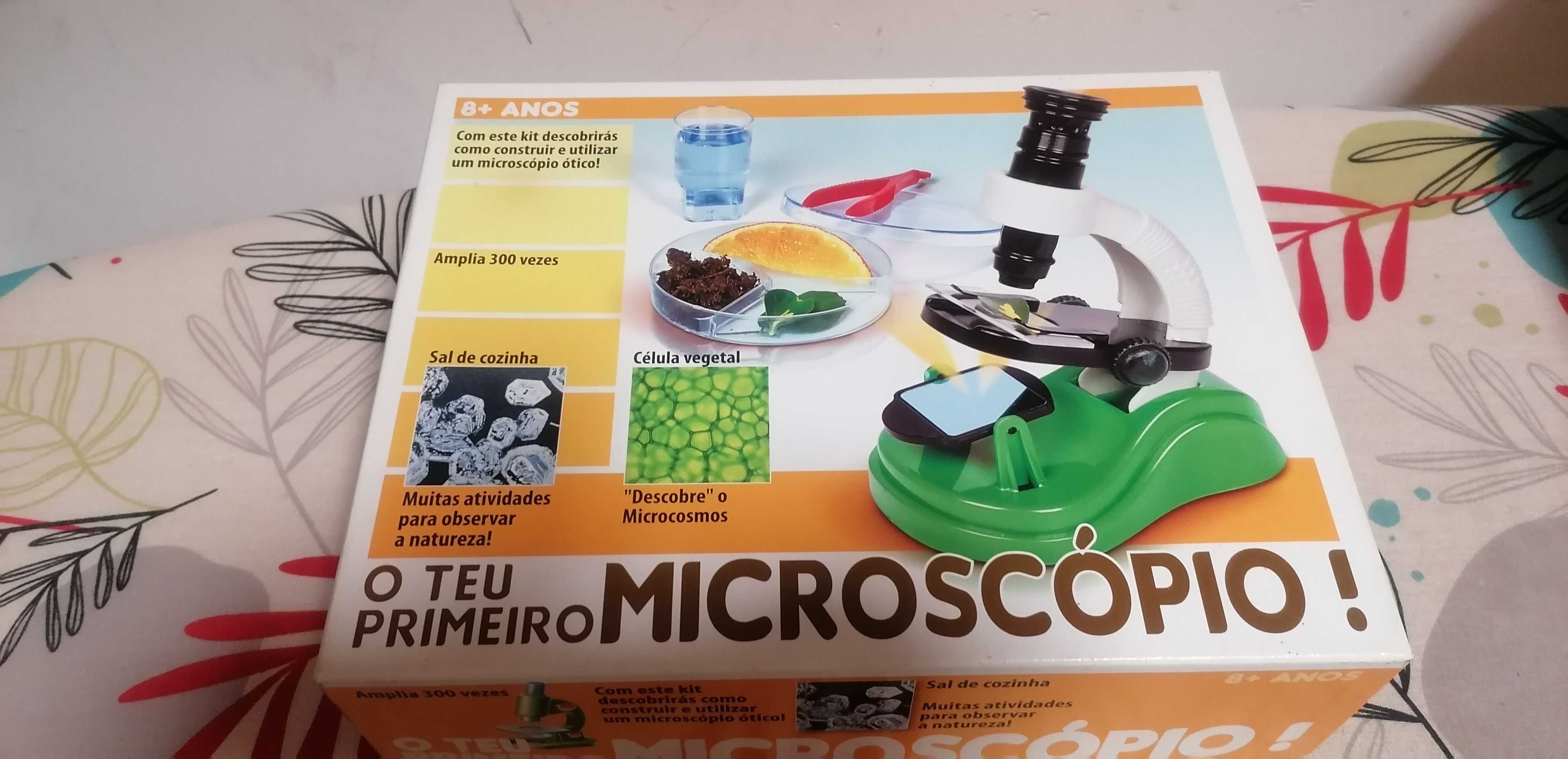 O teu Primeiro Microscópio