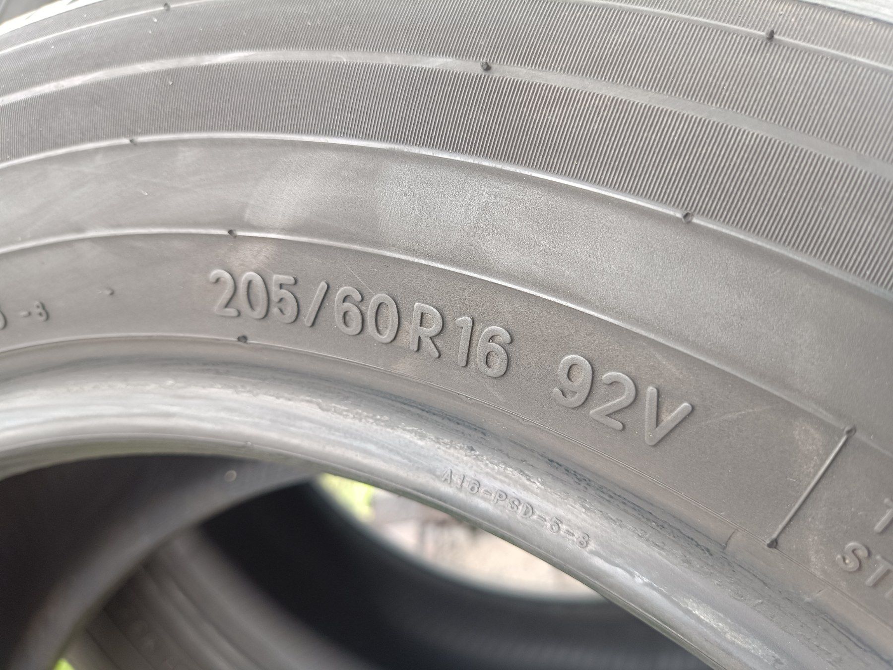 Літні шини Toyo 205/60 R16 резина Р16