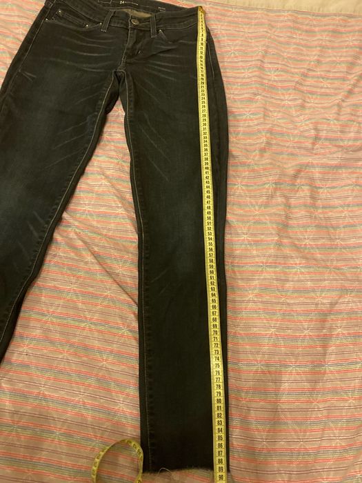 Levi’s джинсы 24