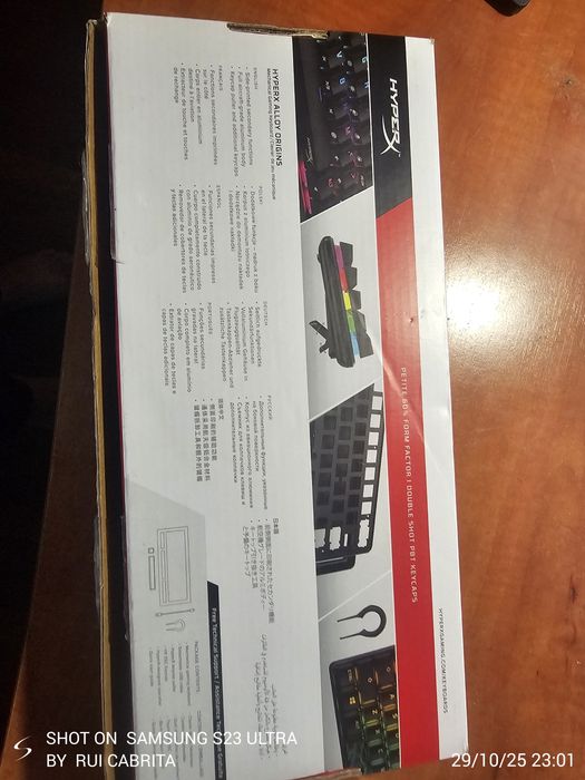 Teclado Hyperx Alloy 60