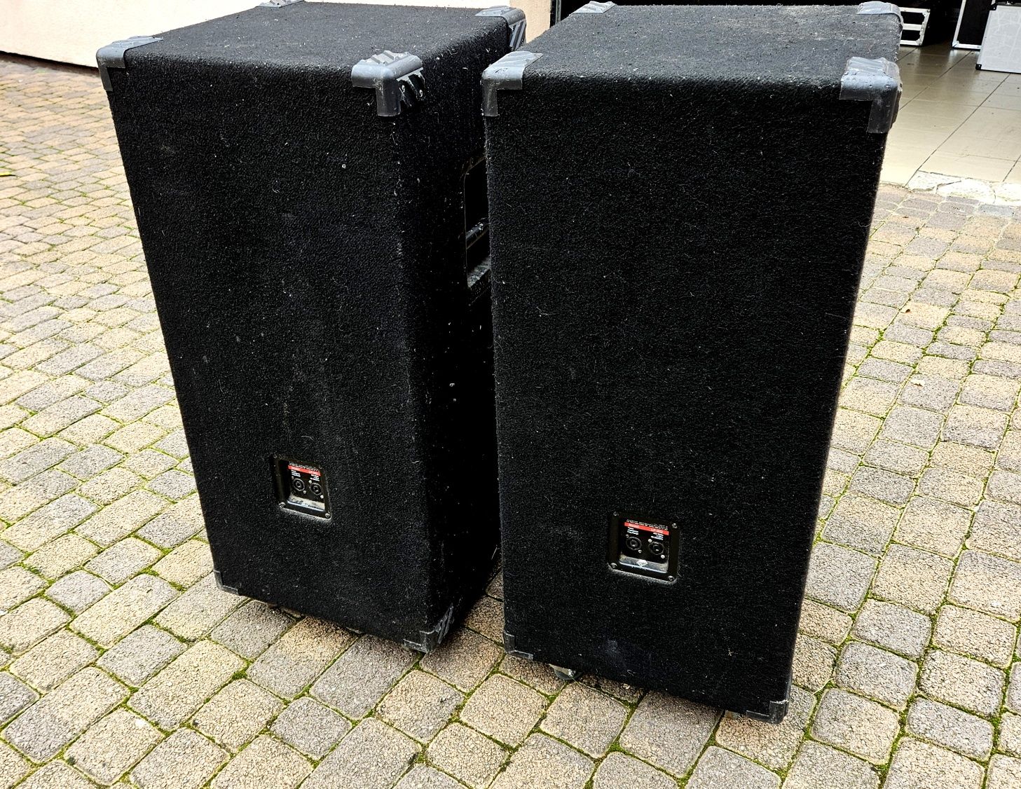 Kolumny HAND BOX 3000W RMS z głośnikami 4x15 cali RH Sound.