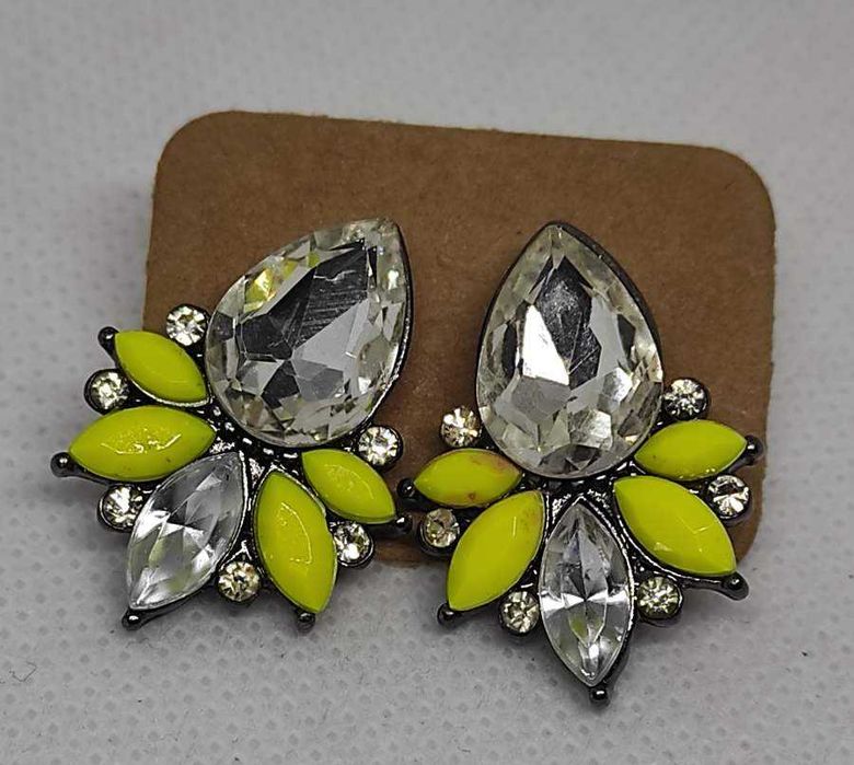 Brincos Pedras Amarelas e Brilhantes  - NOVOS