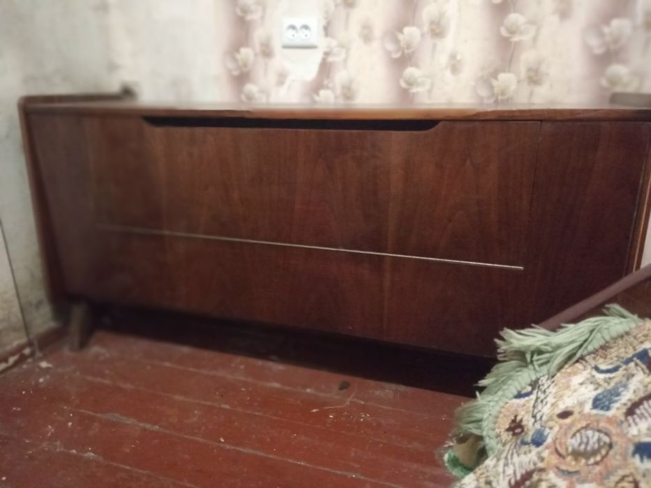 Тумба для белья хорошем состоянии
