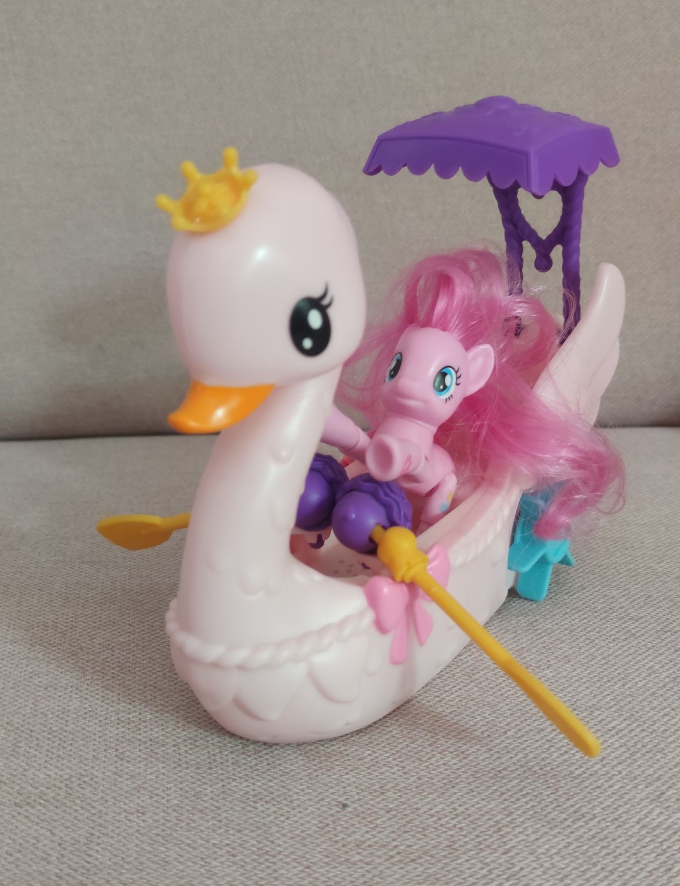 Hasbro My Little Pony Łabędzia Łódka Pinkie B3600