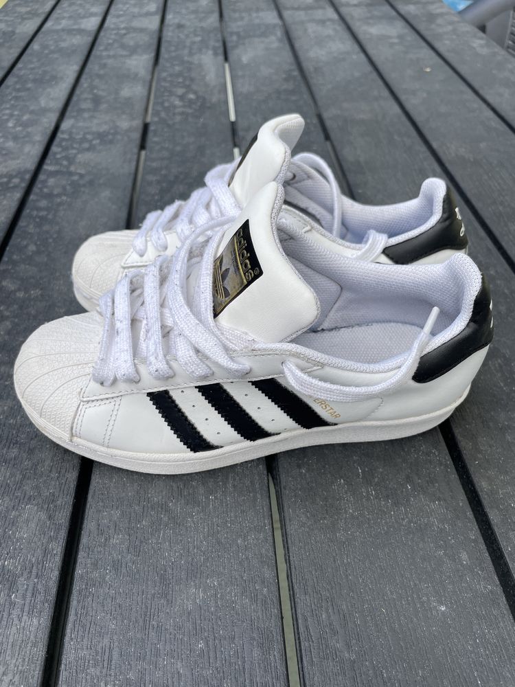 Adidas superstar 35.5