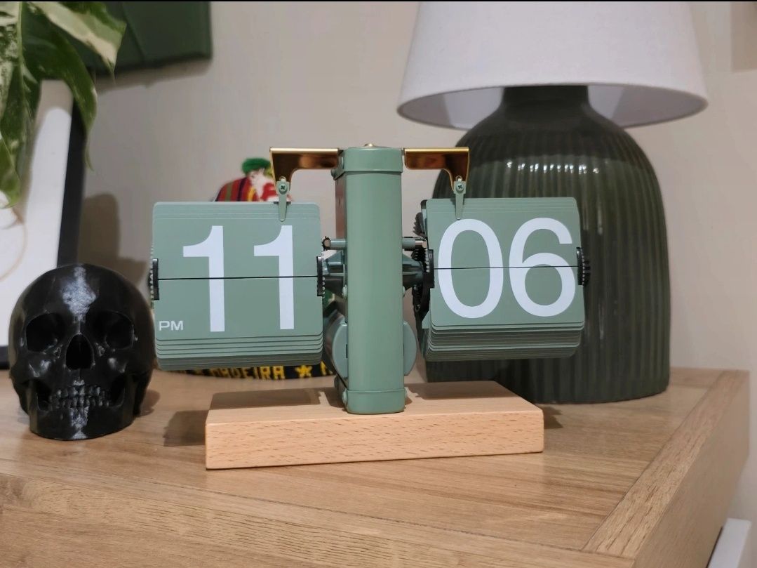 Zielony Zegar Klapkowy Mechaniczny Retro Flip Clock Cyfrowy