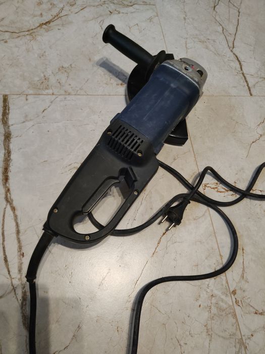 Szlifierka tarczowa niemiecka Ferm szlif 2000W tarcze 230