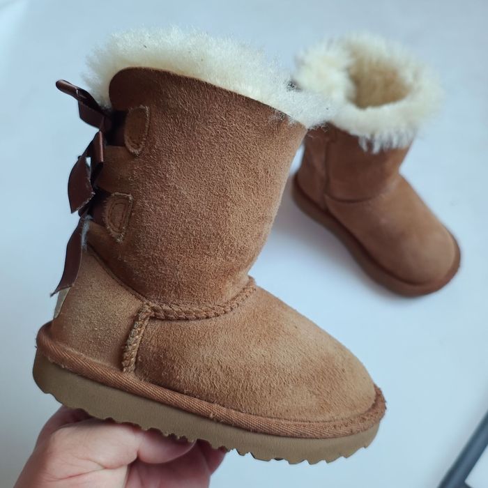 УГГІ UGG оригінал дитячі чоботи зима р25 на ніжку до 15см