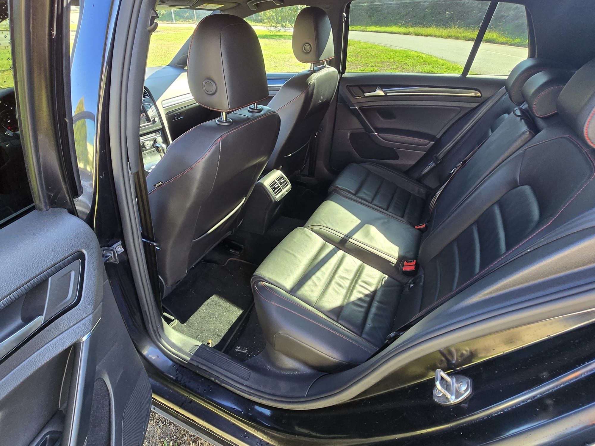 GTI 7,5 caixa dsg
