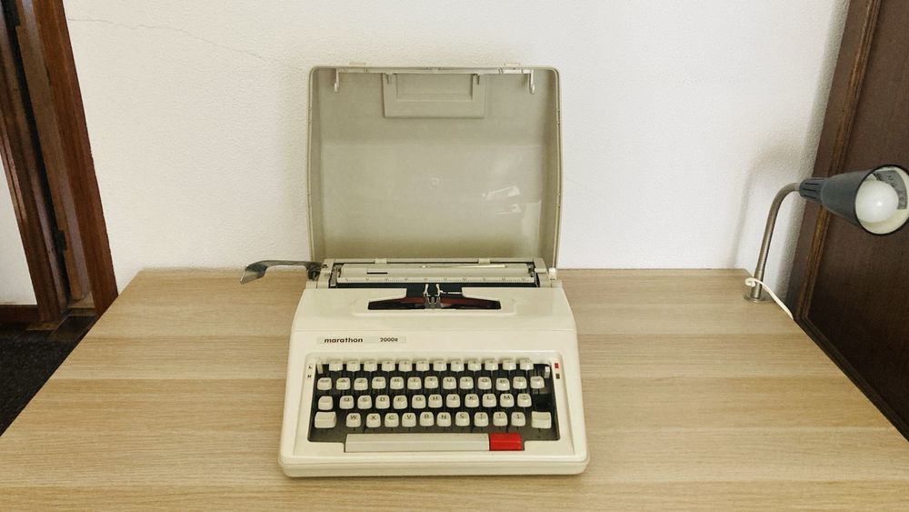 Maquina de escrever Vintage - Marathon 2000R