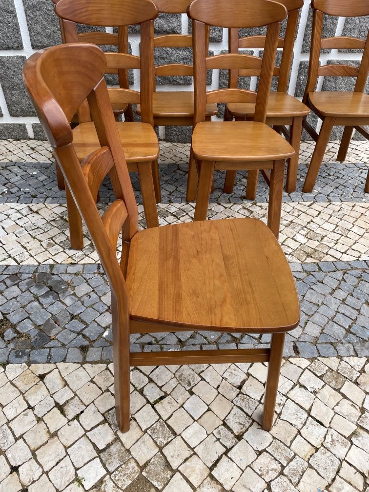 Cadeiras de mesa