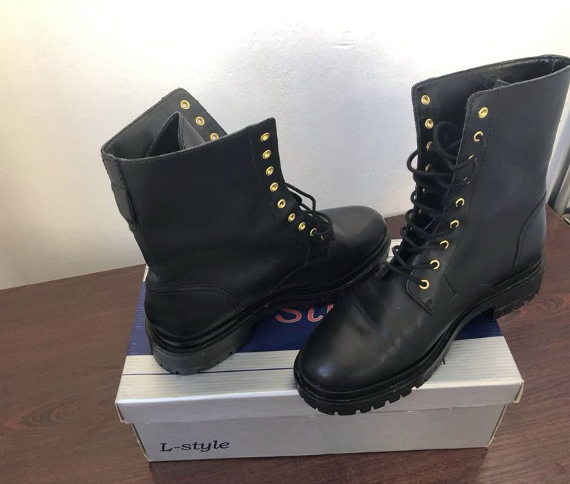 Ralph Lauren  Жіночі ботинки