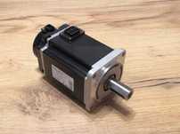 Servo motor OMRON R88M-1M40030T-S2 400W nowy