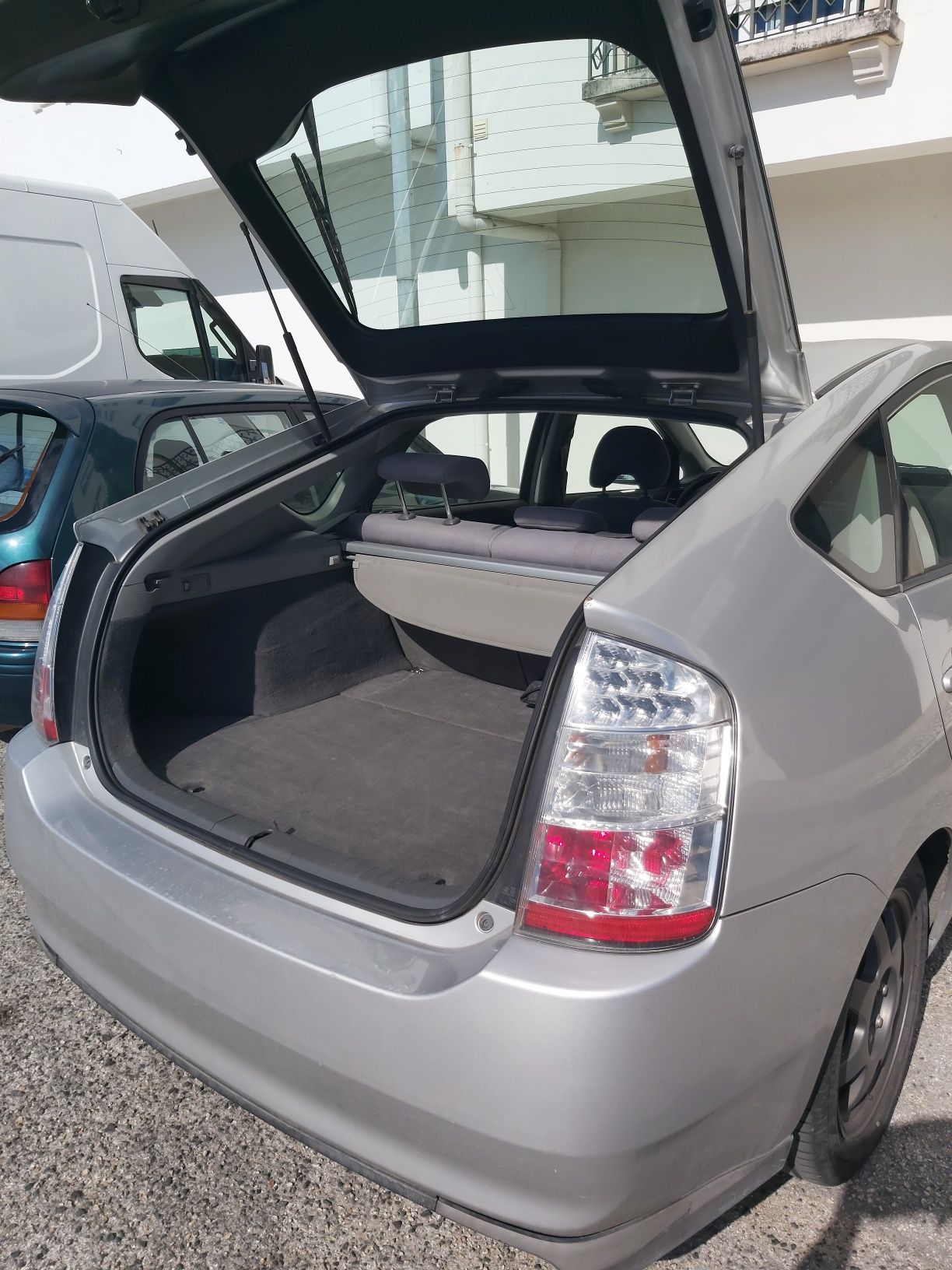 Vendo Toyota Prius Híbrido