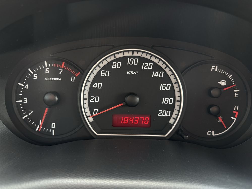 Suzuki Swift 1.3B, klimatyzacja, multifunkcja, el. lusterka