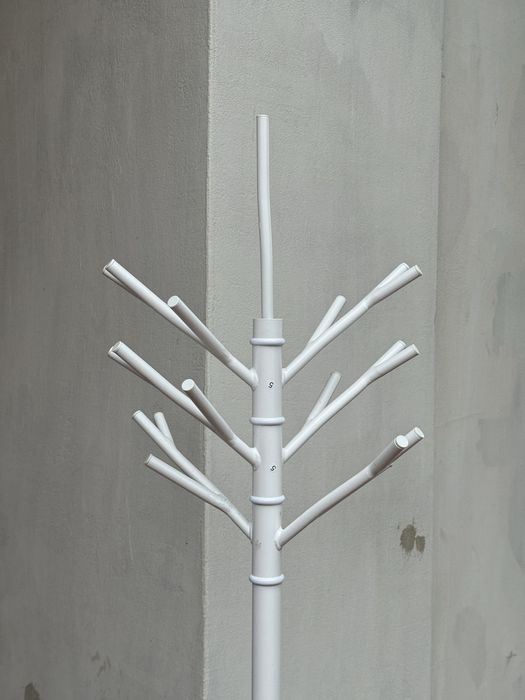 Вішалка біла підлогова Vammen Jusk